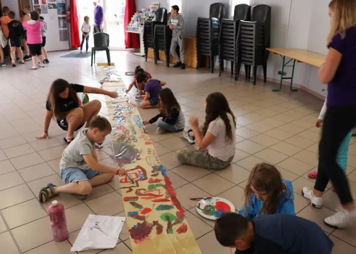 Mobil-home Pour 4 Personnes Avec Terrasse - Api-1-52-341 אתר קמפינג *