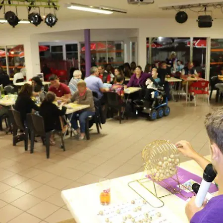 Mobil-home Pour 4 Personnes Avec Terrasse - Api-1-52-341 Brétignolles-sur-Mer