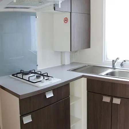 אתר קמפינג Mobil-home Pour 4 Personnes Avec Terrasse - Api-1-52-341 Brétignolles-sur-Mer