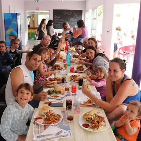 Mobil-home Pour 4 Personnes Avec Terrasse - Api-1-52-341 Κάμπινγκ *