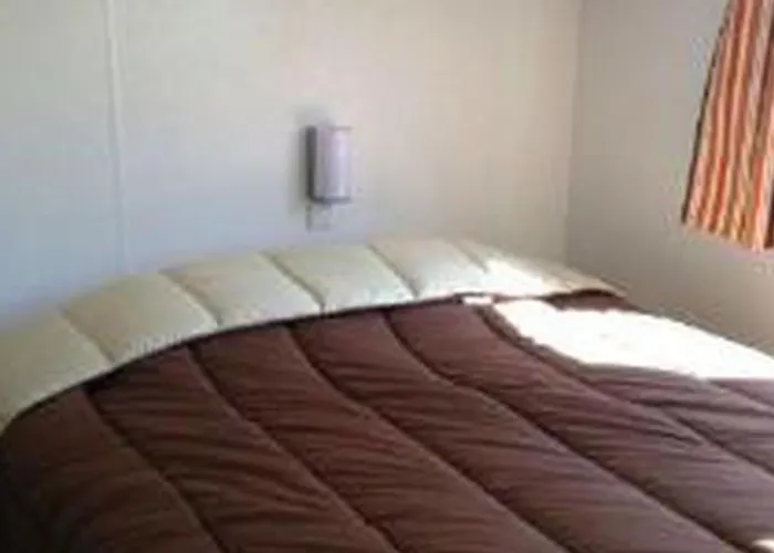 Mobil-home Pour 4 Personnes Avec Terrasse - Api-1-52-341 * Brétignolles-sur-Mer